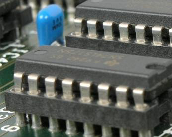 線路板清洗起泡怎么解決 快試試有機(jī)硅消泡劑